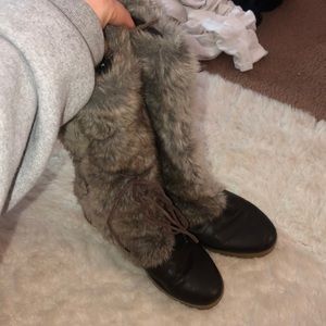 Fur winter boots